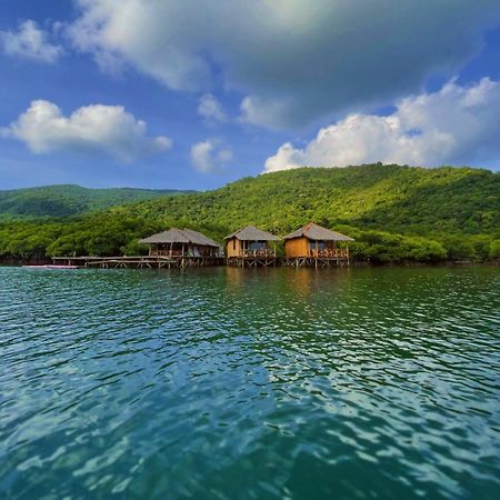 קרימונג'אווה Floating Paradise מראה חיצוני תמונה